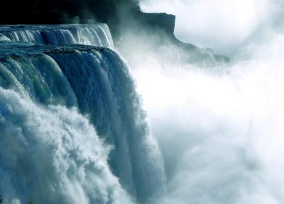 جاذبه های طبیعی شگفت انگیز آبشارهای نیاگارا